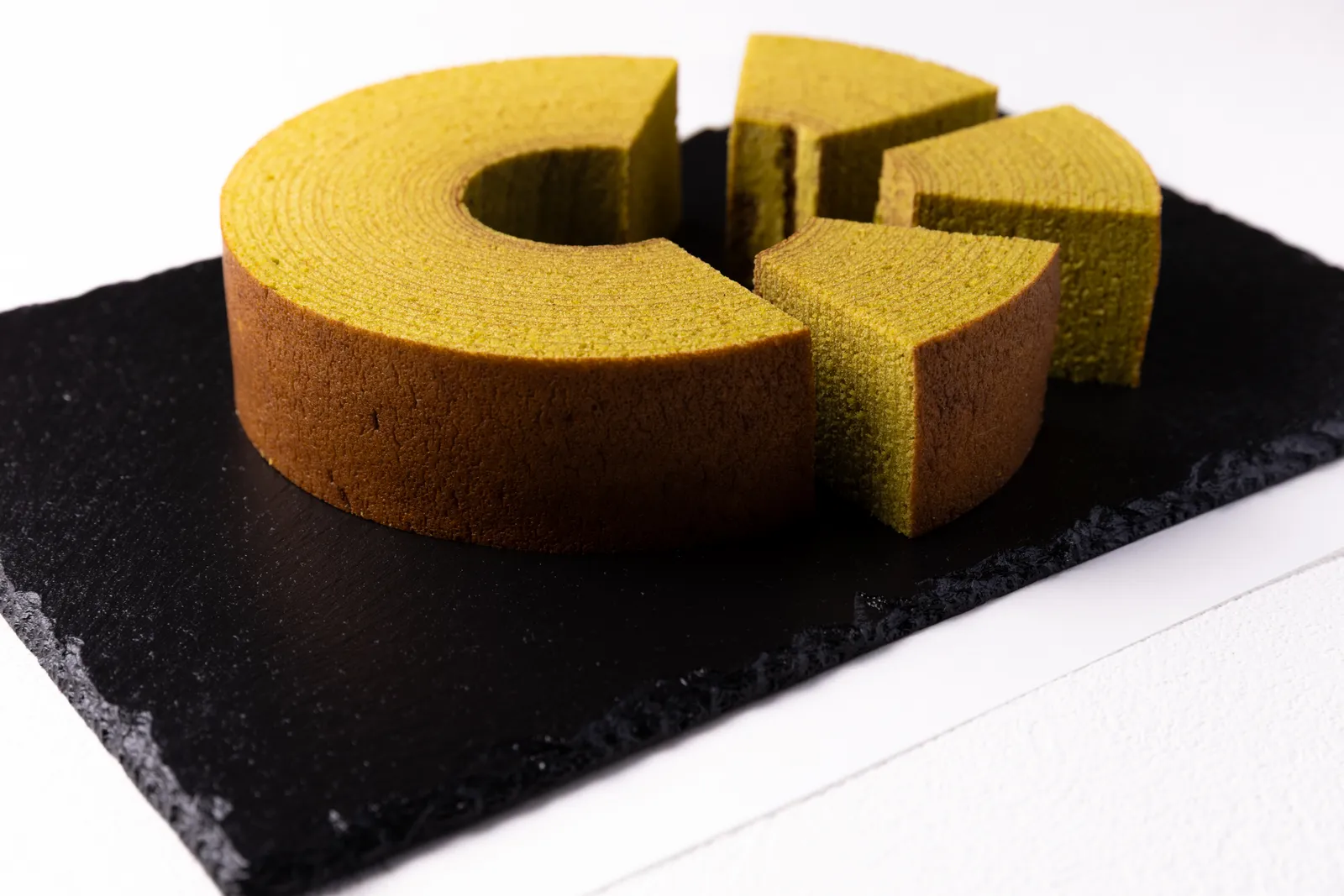 抹茶バウムクーヘン